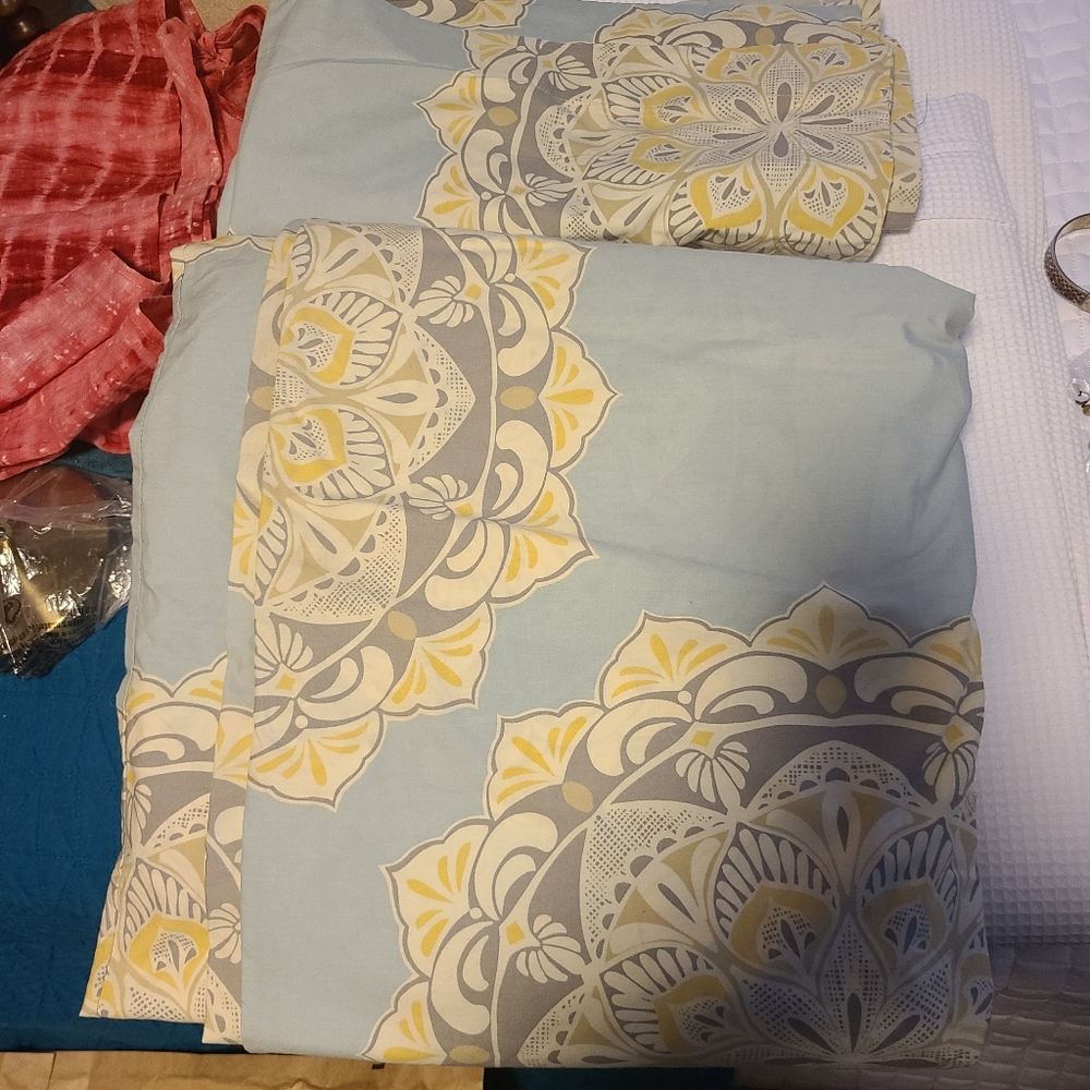Pottery Barn Blue and Yellow Duvet Cover